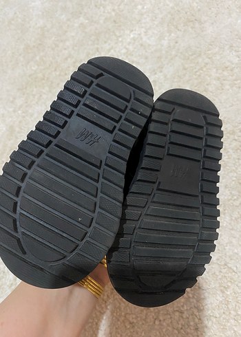 18 Beden Siyah Erkek Çocuk Kauçuk Bot Velcro