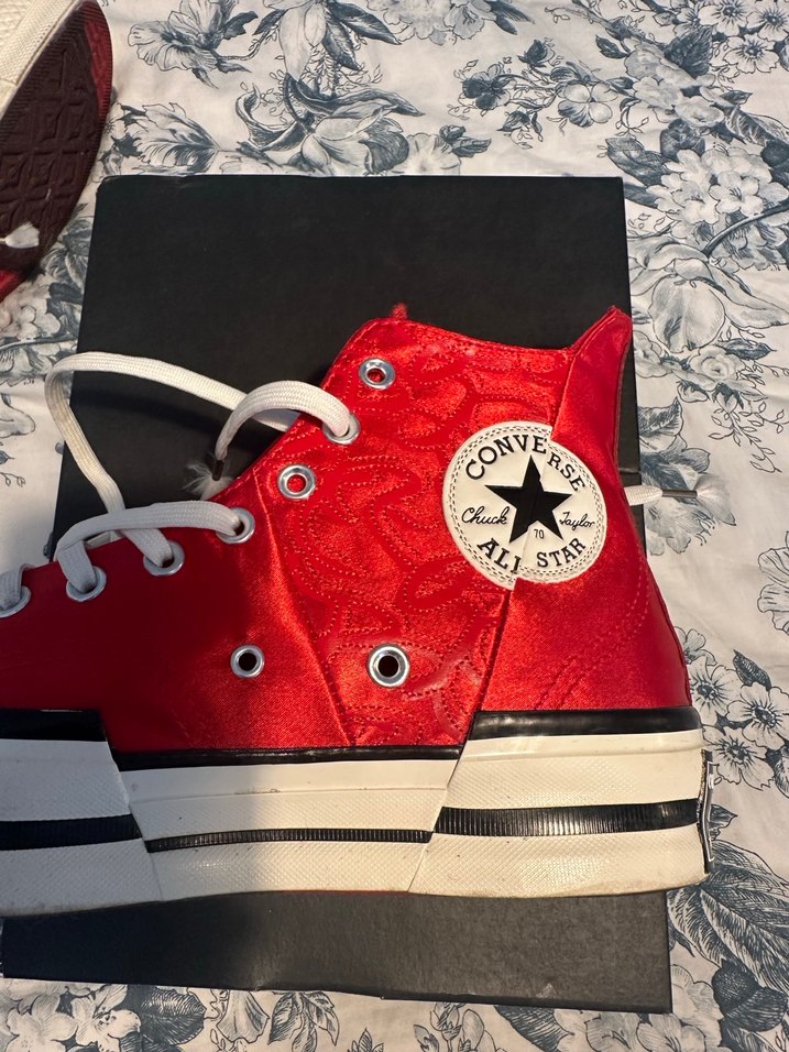 Kırmızı Zımbalı Platform Converse Sneakers - Görsel 3