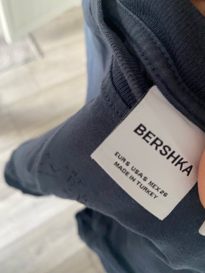 Lacivert Kısa Kollu bershka - Görsel 2