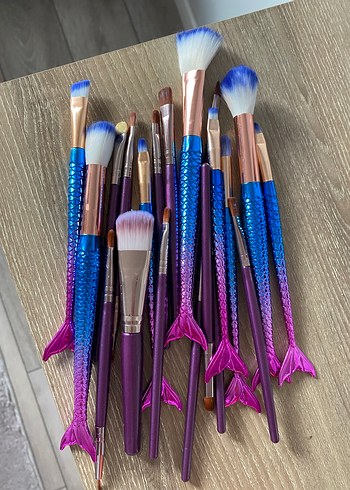 Mor Denizkızı Makyaj Fırça Seti - Görsel 3
