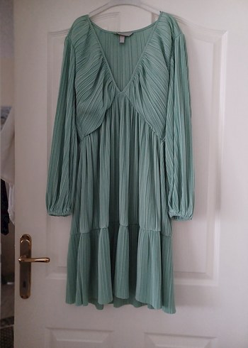 Yeşil Pilili Uzun Kollu Bohem Elbise - Görsel 4