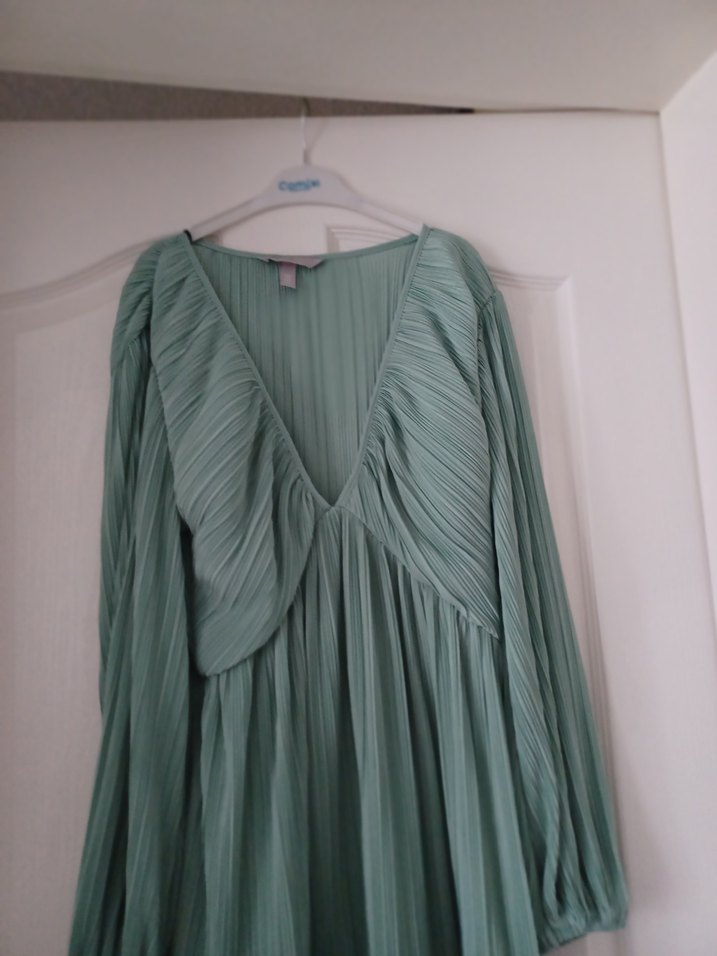 Yeşil Pilili Uzun Kollu Bohem Elbise - Görsel 2