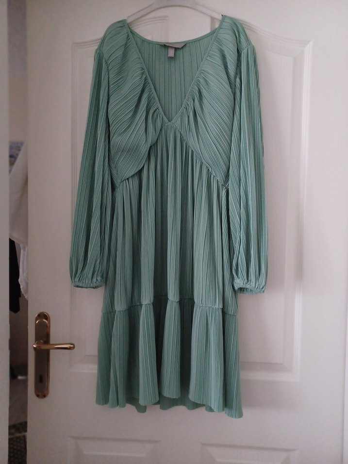 Yeşil Pilili Uzun Kollu Bohem Elbise - Görsel 4