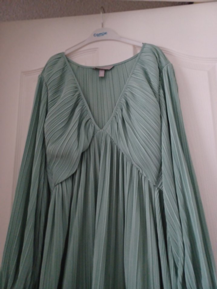 Yeşil Pilili Uzun Kollu Bohem Elbise - Görsel 5