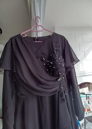 Uzun Siyah Gotik Kadın Abiye Elbise - Görsel 3