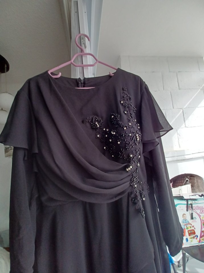 Uzun Siyah Gotik Kadın Abiye Elbise - Görsel 3