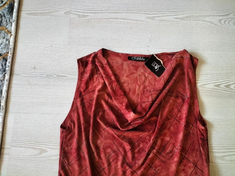 salaş v yaka dökümlü bluz - Görsel 2