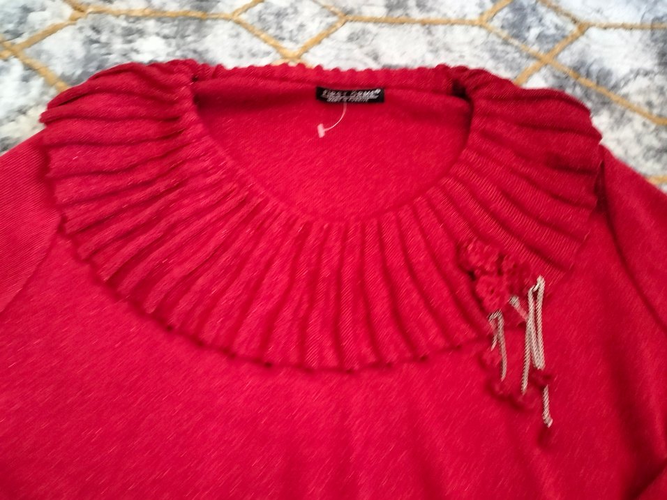 Kırmızı Nakışlı Triko Kadın Kazak - Görsel 2