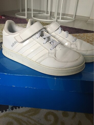 Orjinal adidas
