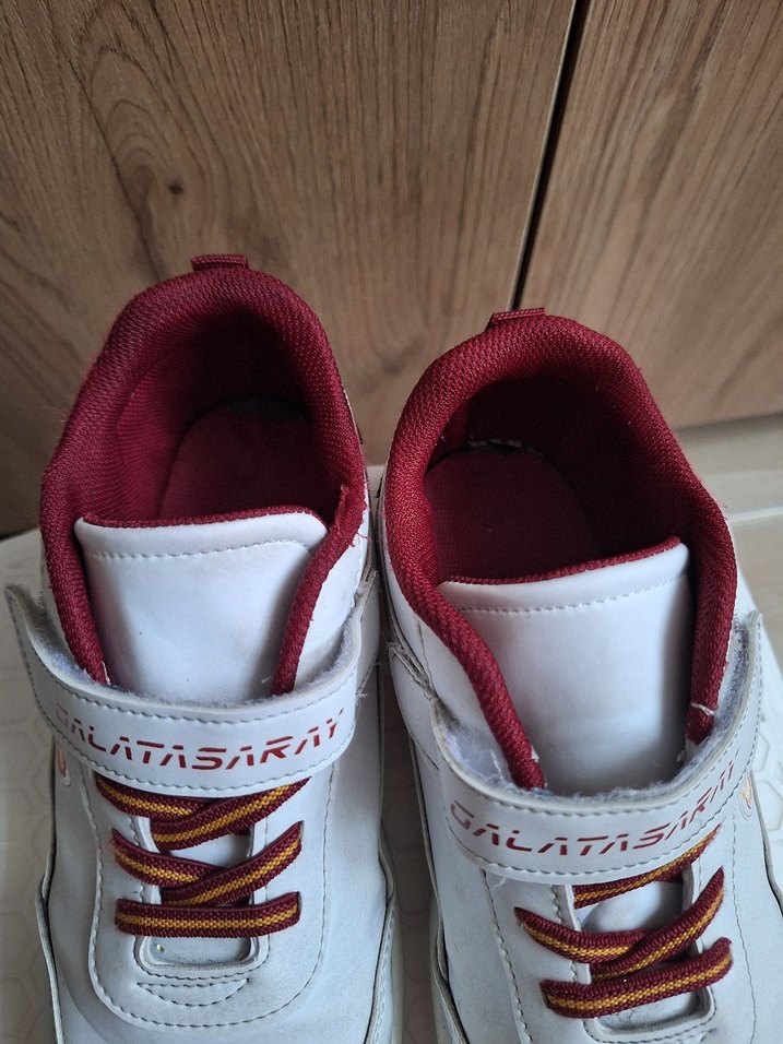 Galatasaray Baskılı Beyaz Erkek Çocuk Spor Ayakkabı - Görsel 3