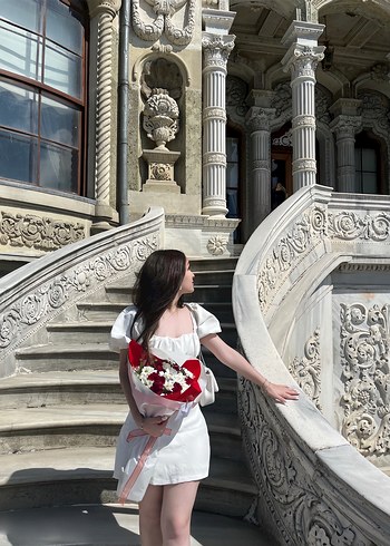 Beyaz Drapeli Mini Elbise Sırt Detaylı - Görsel 3