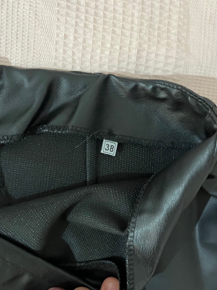 Düz Deri Mini Etek - Görsel 4