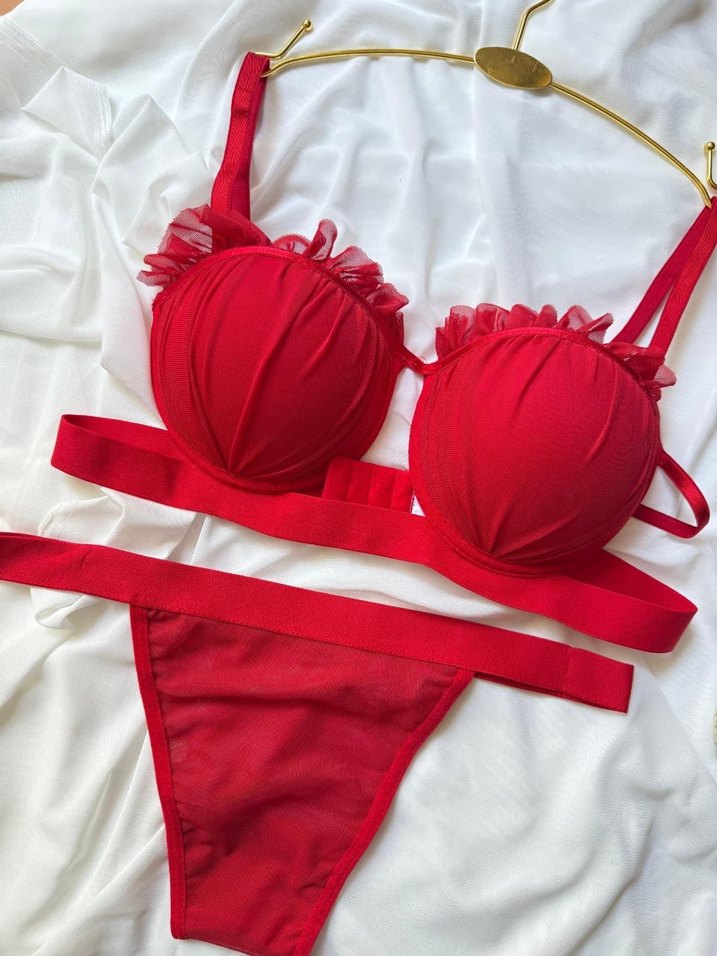 Kırmızı Nakışlı Mini Sütyen Takımı - Görsel 2