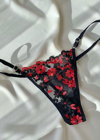 Nakışlı Kırmızı Gotik Parisian Sütyen Takımı - Görsel 3