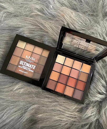 Nyx Ultimate Göz Farı paleti