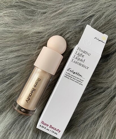 Fare Beauty aydınlatıcı