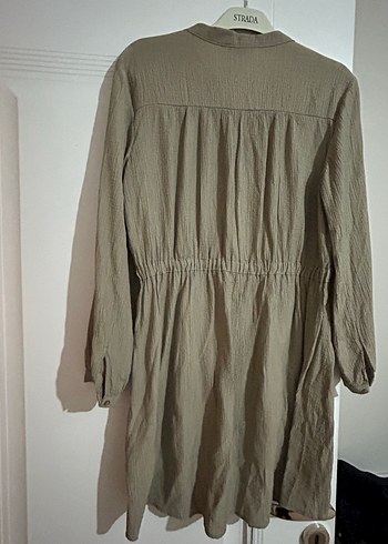 Düğmeli V Yakalı Uzun kollu - Görsel 4