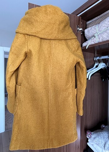 Sarı Yünlü Uzun Kaban - Görsel 2