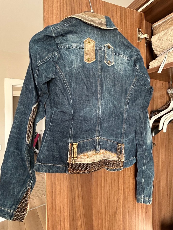 Düğmeli, Normal Boy Kadın Kot Ceket - Görsel 4