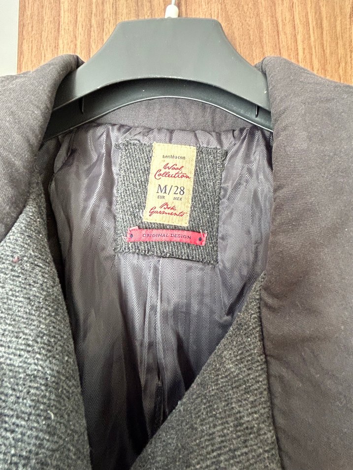 Düğmeli Gri Kaban - Görsel 5