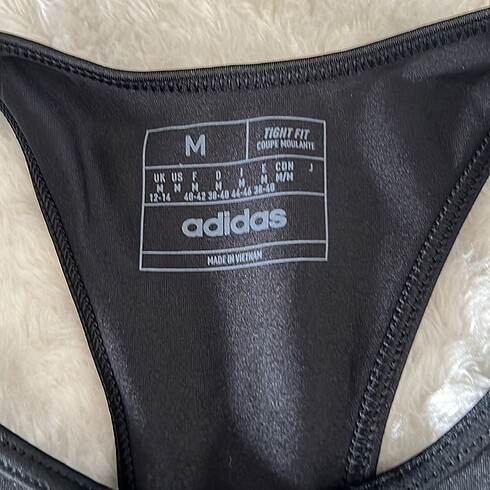 m Beden siyah Renk M Adidas aeroready tight fit