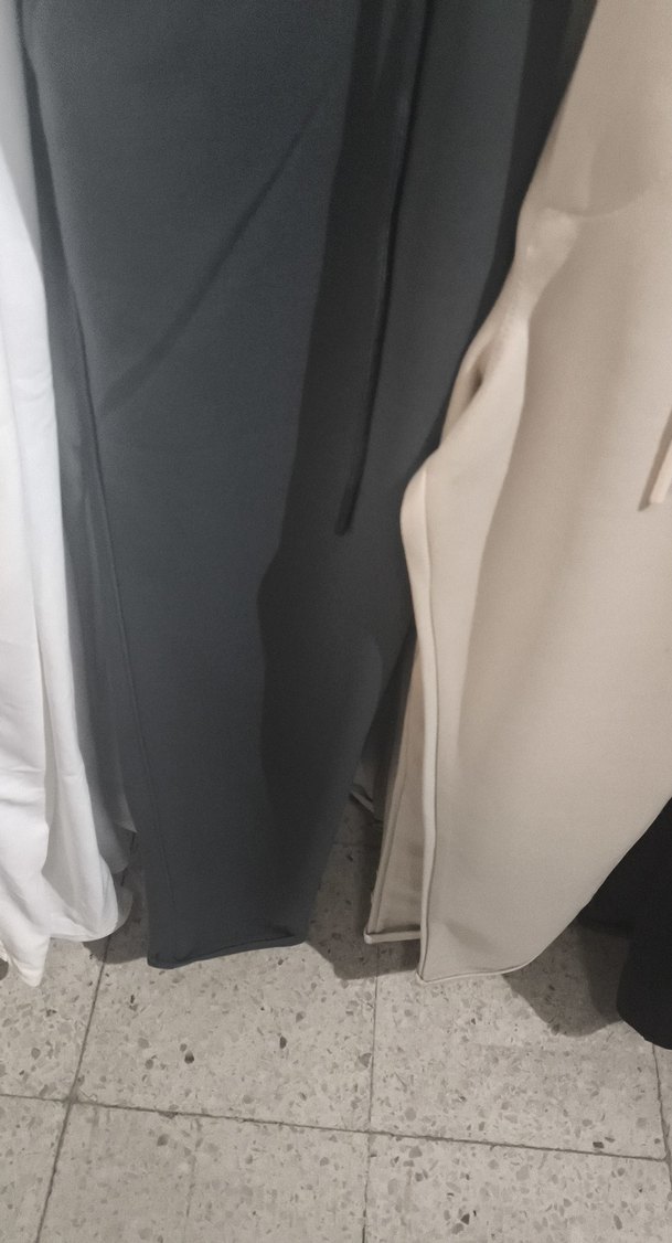 Gri Bel Detaylı Rahat Kesim Kadın Kumaş Pantolon - Görsel 2