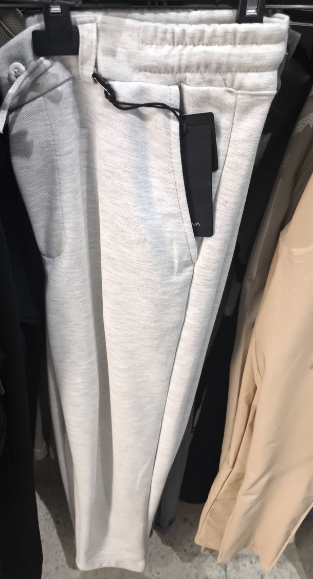 Gri Mini Kesim Bol Kesim Kadın Eşofman - Görsel 3