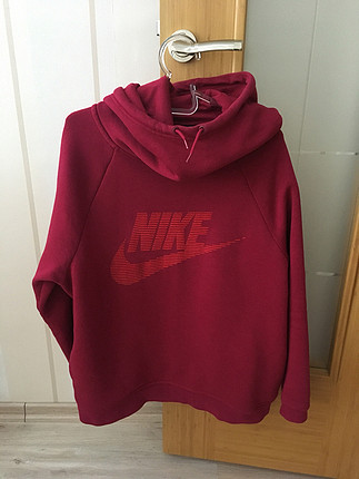 Nike sweatshirt