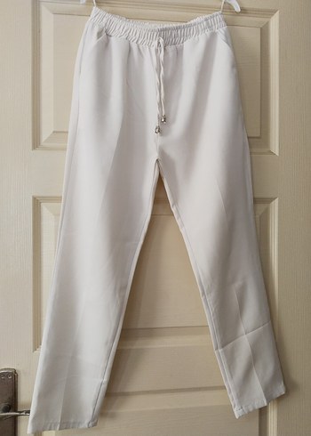 Beyaz Regular Fit Keten Kumaş Pantolon