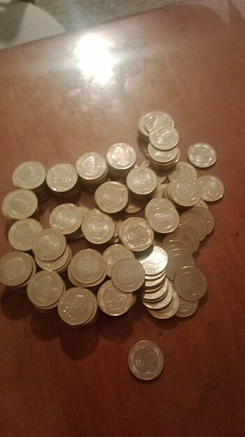 5 TL demir para 100 yazanlarda mecvut