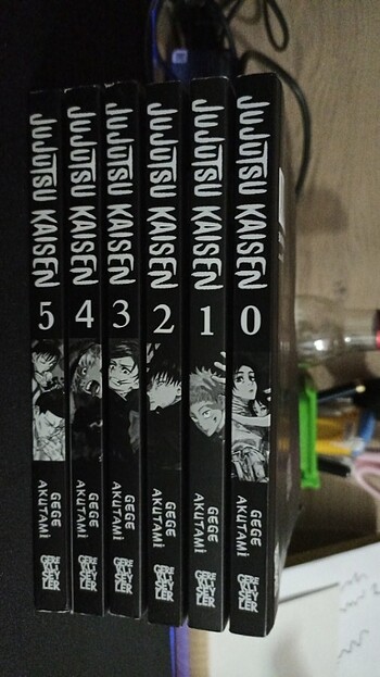 JUJUTSU KAISEN MANGA 0,1,2,3,4,5