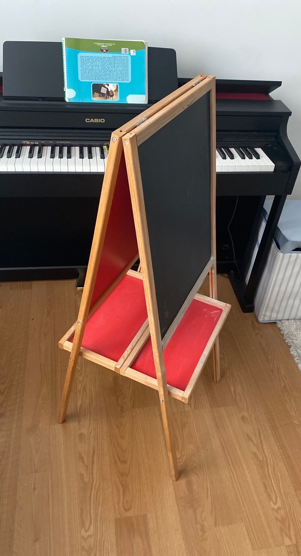 Çocuklar için Beyaz Yazı Tahtası ve Raf - Görsel 3