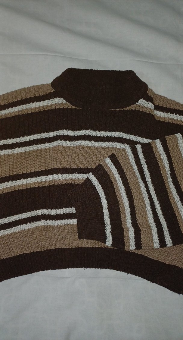 Kahverengi Boğazlı Örgü Kadın Kazak - Görsel 3