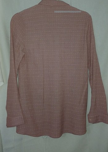 Kadın Gül Kurusu Dokulu Dökümlü Uzun Kollu Düğmeli Gömlek - Görsel 3