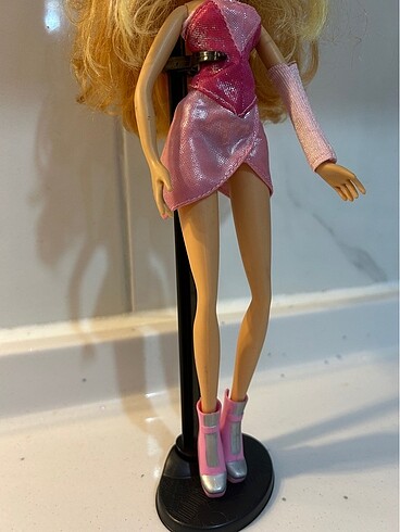  Beden Renk Winx Flora