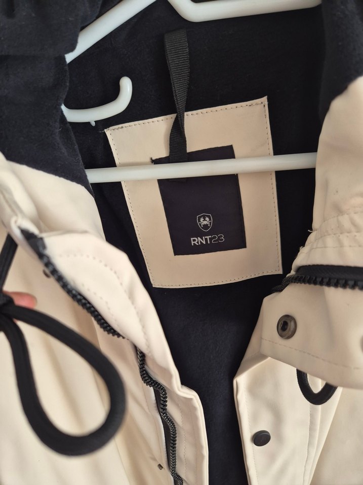 Bayan yağmurluk - Görsel 4