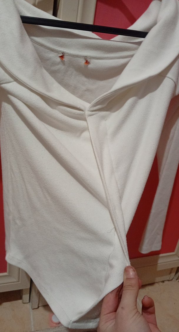 kadin v  kayik yaka uzun kollu - Görsel 2