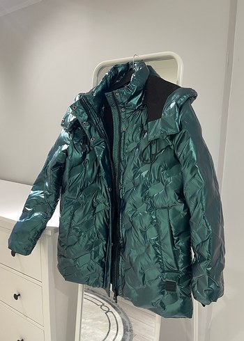 Parlak Yeşil Kadın Kışlık Streetwear Mont pierre cardin