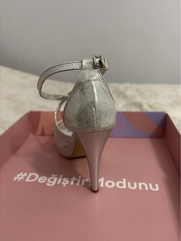 37 Beden gri Renk Silver abiye topuklu ayakkabı