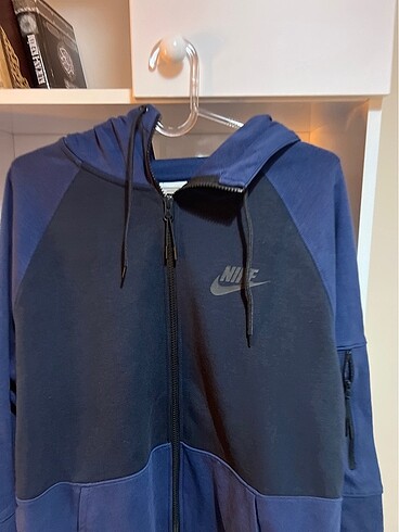 Nike Nike tech
