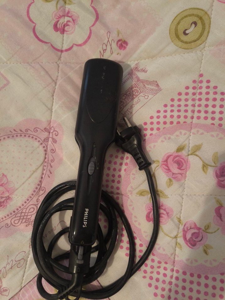 Siyah Saç Düzleştirici - Görsel 2