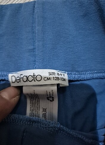 Defacto 8-9 yaş Defacto kısa tayt