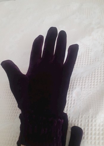 Koyu Mor Pileli Kadife Kadın Eldiveni - Görsel 2