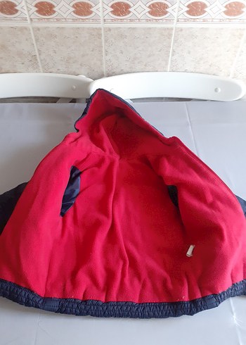 Erkek Çocuk Lacivert Kapüşonlu Mont - Görsel 2