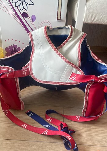 Renkli Baskılı Kırmızı Bebek Taşıma Çantası - Görsel 2