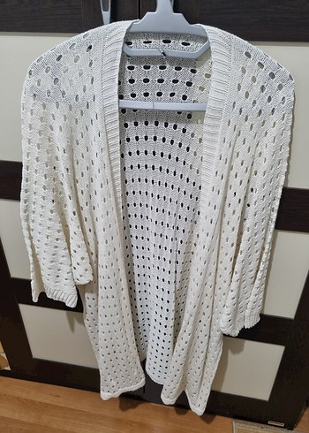 Beyaz V Yaka Örgü Kadın Hırka - Görsel 2