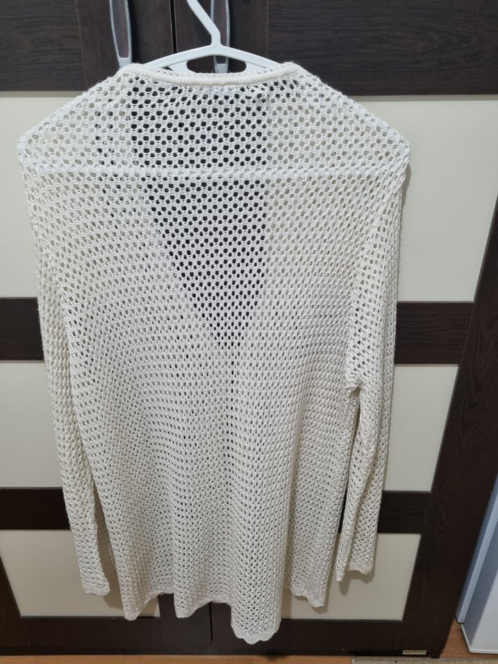 Örgü Beyaz V Yakalı Kadın Hırka - Görsel 2