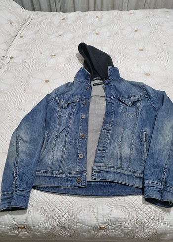 Düğmeli Gri Kapüşonlu Kadın Kot Ceket - Görsel 2