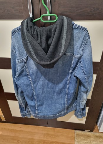 Düğmeli Gri Kapüşonlu Kadın Kot Ceket - Görsel 4