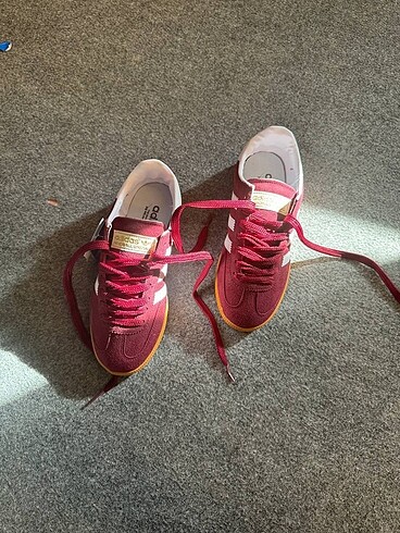 Adidas spezial